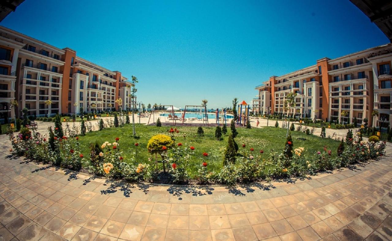 Sea View Apartment Prestige Fort Beach , Premier Fort Beach Свети-Влас Экстерьер фото