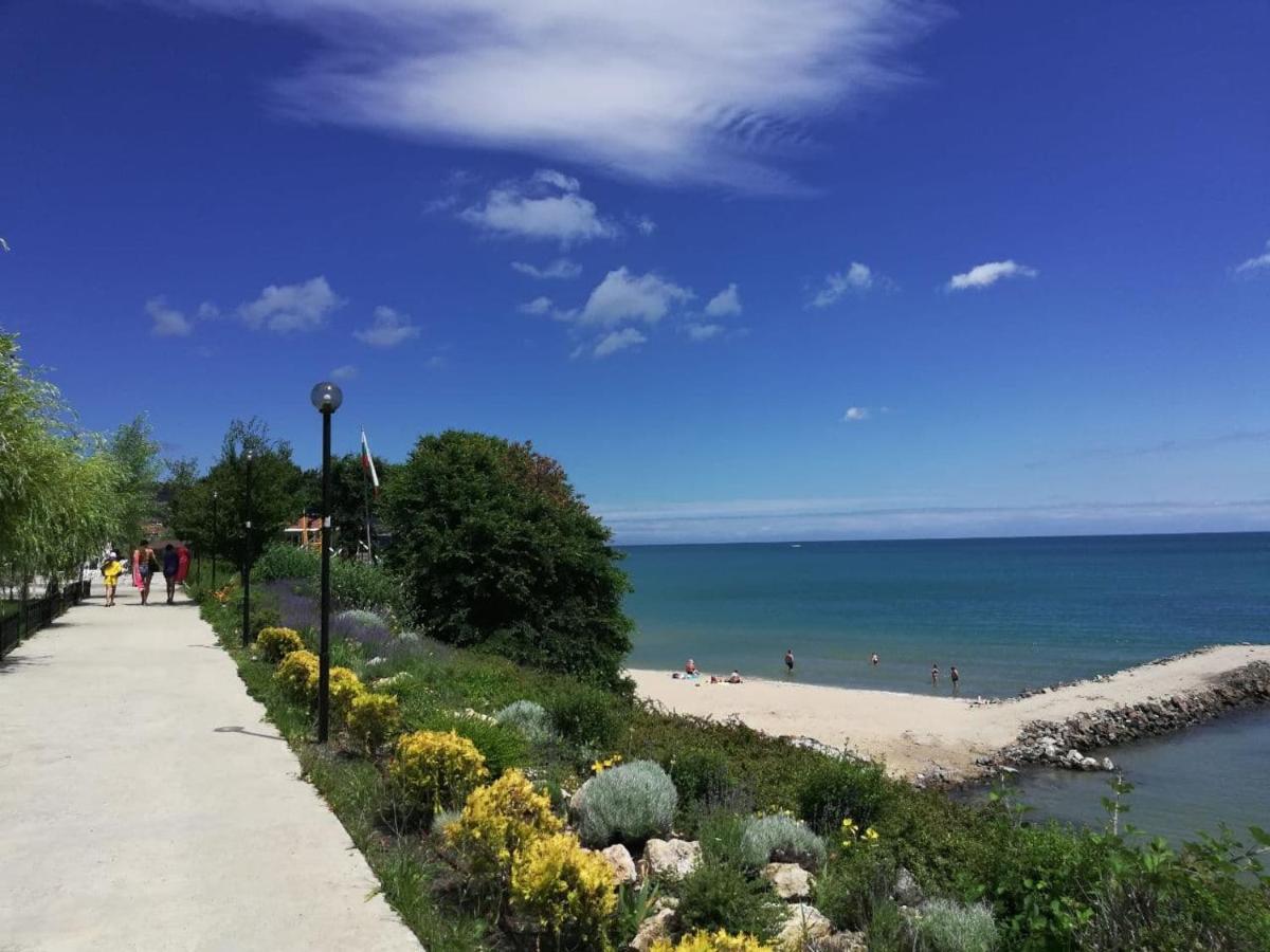 Sea View Apartment Prestige Fort Beach , Premier Fort Beach Свети-Влас Экстерьер фото